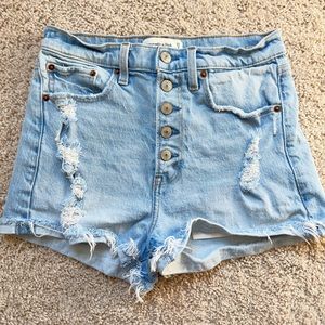abercrombie and fitch mom shorts